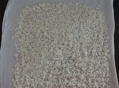 rinsed rice for tambittu or akki thambittu