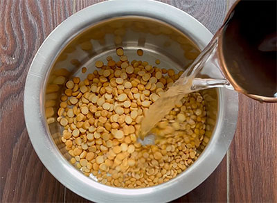 rinse and soak toor dal and channa dal for avalakki habe kadubu or poha dal breakfast