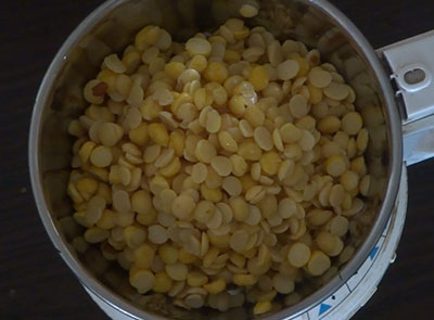 soaked dal for avalakki nuchinunde or nucchinunde