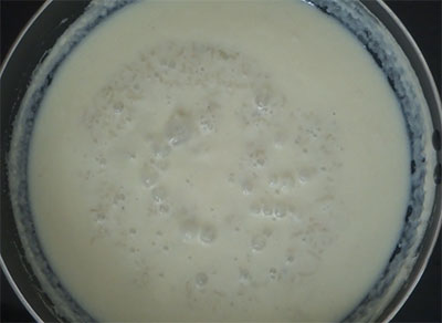 boiling avalakki payasa or aval payasam