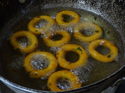 fried avarekalu kodubale