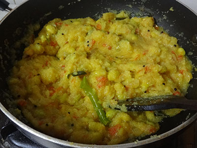 cooking avarekalu uppittu or upma