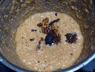 grinding baale hoo or banana flower chutney