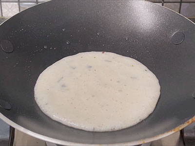 making banale dose or kadai dosa or bun dosa