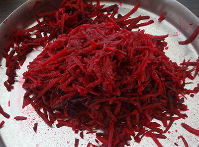 grating beetroot for beetroot halwa