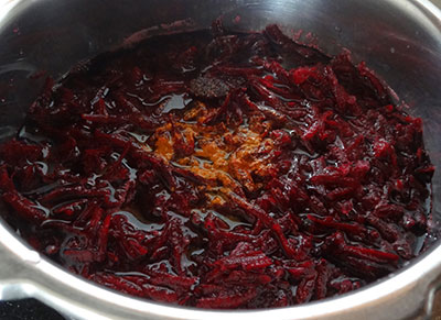 beetroot, chili, salt, jaggery and tamarind for beetroot sasmi or gravy