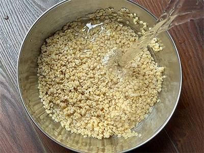 soaking urad dal for bonda soup recipe