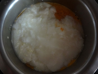 curd for carrot raita or thambuli