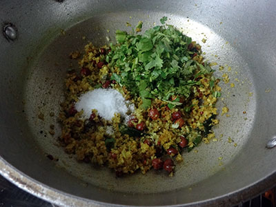 coriander leaves for lemon rice or chitranna