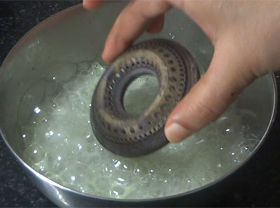 soaking burner for how to clean stove burner