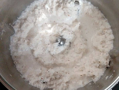 grinding coconut for coconut chutney