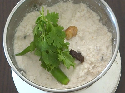 green chili and tamarind for coconut chutney