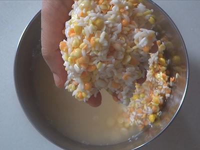 soaking rice and dals for bele paddu or mixed dal appe