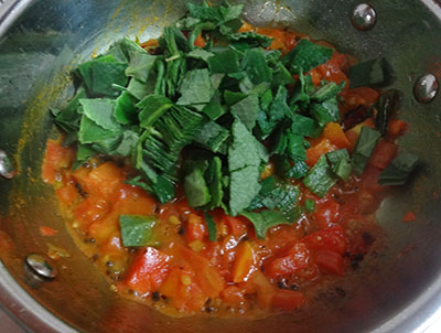 chopped doddapatre leaves for doddapatre rasam