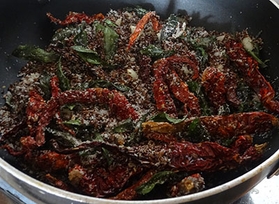 fried ingredients for agase chutney pudi or flax seeds chutney powder