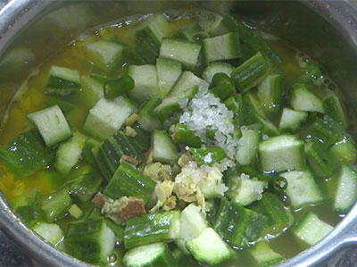 tomato and ginegr for heerekai thove recipe or bele tovve