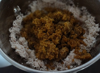 jaggery for wheat flour kayi holige or kayi obbattu