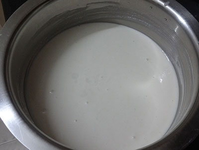 fermenting the batter for soft idli using dosa rice or ration akki