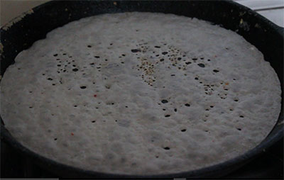 close the lid and cook instant neer dosa or neer dose