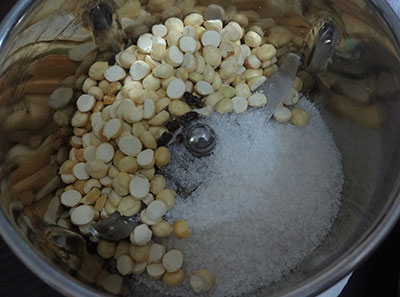 fried gram and sugar for karjikai recipe