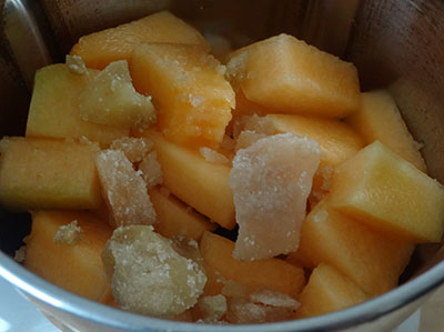 cut muskmelon for kharbuja panaka or muskmelon juice