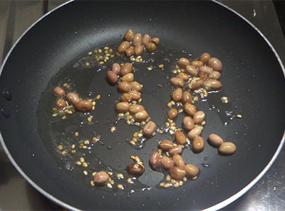 peanuts for avalakki mixture or snacks