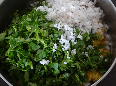 chopped leaves and coconut for matvadi palya or matawadi or matodi