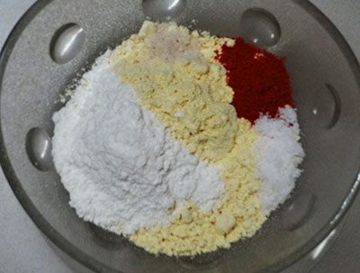 batter for stuffed menasinakayi bajji or mirchi bajji