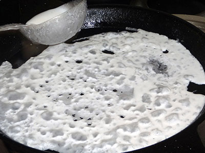 making neer dosa