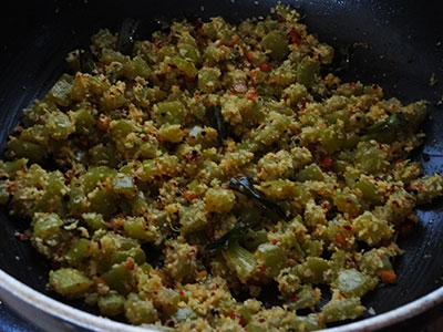 padavalakai palya or snake gourd stir fry