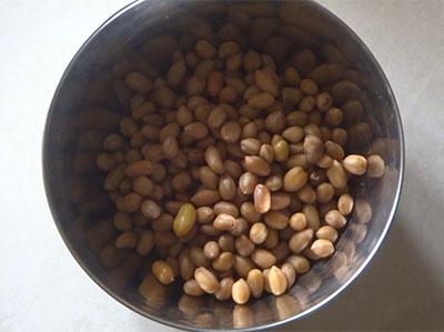 cooked peanuts for boiled peanut chat or shenga or kadlekai chaat