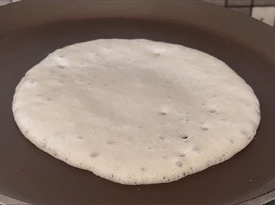 making peanut dosa or shenga dose