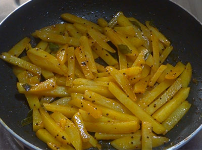 making potato upkari or batata talasani recipe