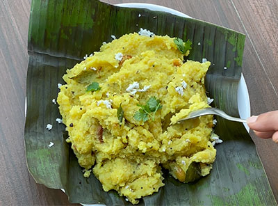 how to make rava pongal recipe or rave huggi