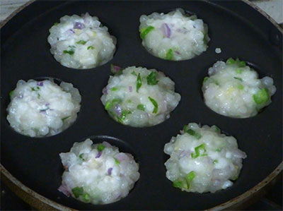 drizzle oil for sabakki paddu or sabudana paniyaram