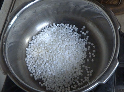 sago pearls for sabudana halwa or sabbakki halwa