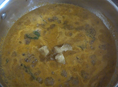 jaggery for small onion or eerulli gojju