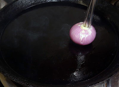 smear oil for making millets neer dosa or siridhanya neer dose