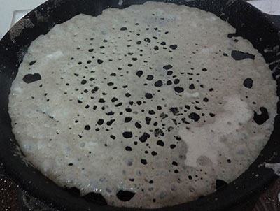 making millets neer dosa or siridhanya neer dose