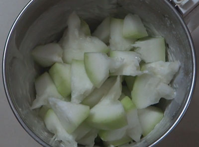 chopped bottle gourd for sorekai dose or bottle gourd dosa