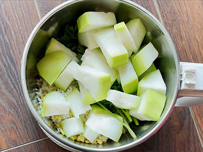 chopped bottle gourd for sorekai dose or bottle gourd dosa recipe