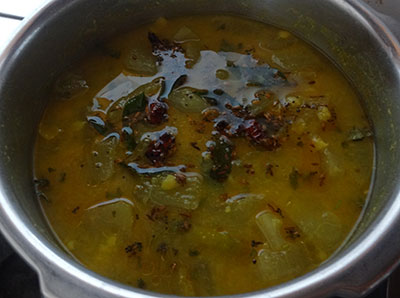 tempering for southekayi sambar or southekai bol koddel