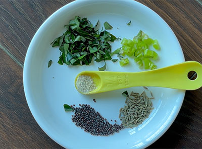 tempering for southekai kosambari or cucumber salad