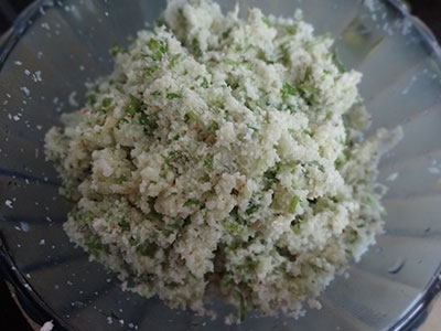 mixing batter for southekayi or cucumber idli