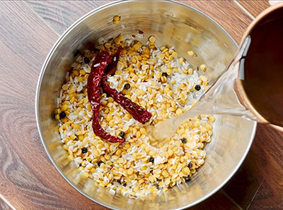 Soaking ingredients for thapale or togari bele dose or toor dal dosa recipe