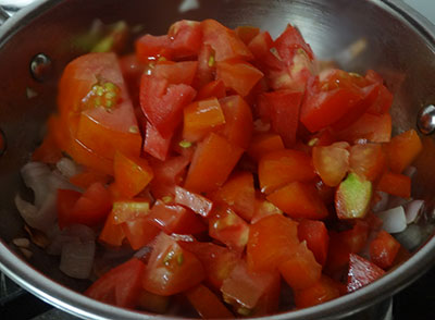 tomato for tomato onion chutney or red chutney