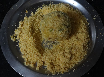 bread crumbs for veg lollipop or potato lollipop